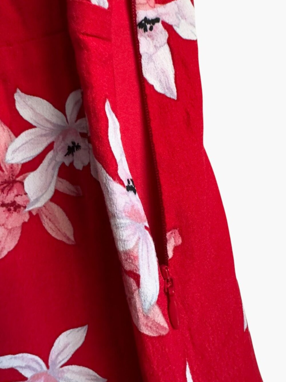 BB Dakota Floral Button Front Romper Berry Red NWT Size 2 - Picture 5 of 9